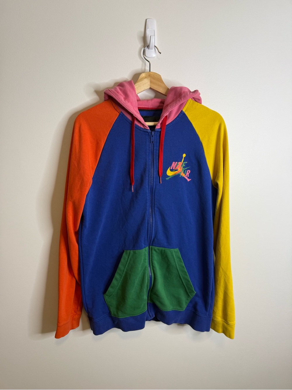 Nike Multicolor Air Zip-Up Hoodie with Colorblock Panels air Jordan size medium